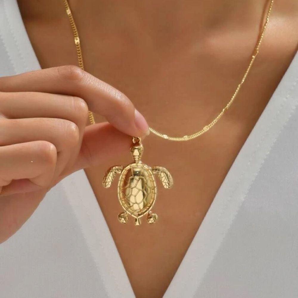 3for)20 NEW Rhinestone Decor Turtle Charm Necklace